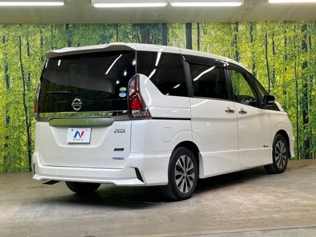 Nissan SERENA 2017-01 185338-17