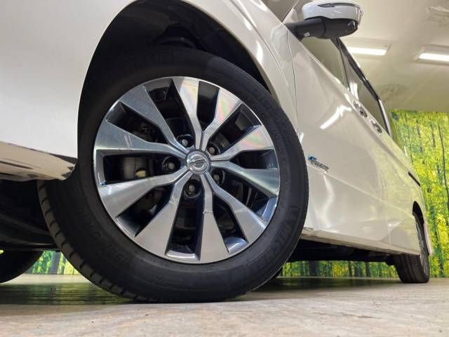 Nissan SERENA 2017-01 185338-13