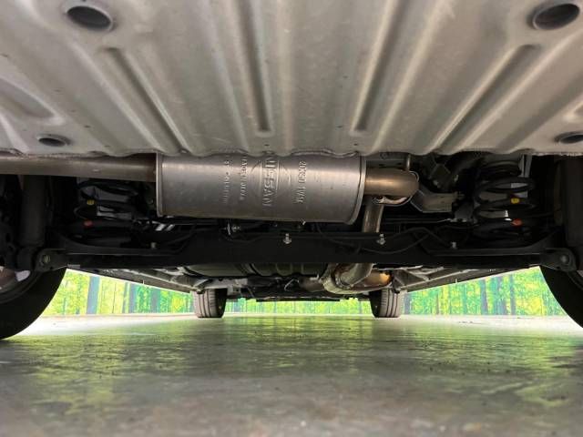 Nissan SERENA 2017-01 185338-19
