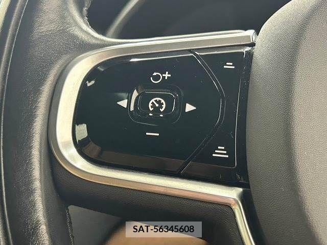 Volvo XC90 2017-04 380938-6