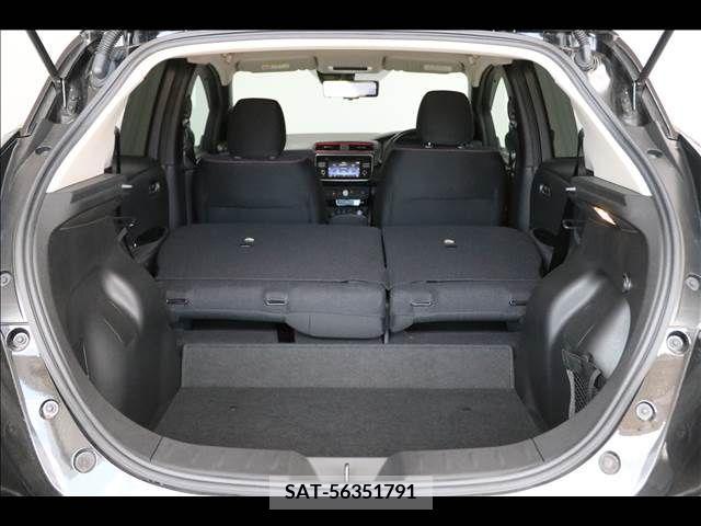 Nissan LEAF 2019-12 367075-19