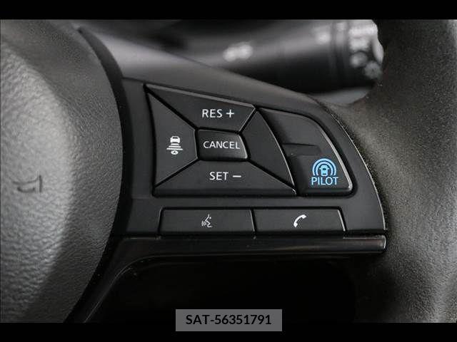 Nissan LEAF 2019-12 367075-2