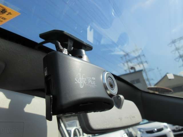 Mitsubishi I-MIEV 2011-01 8374-17