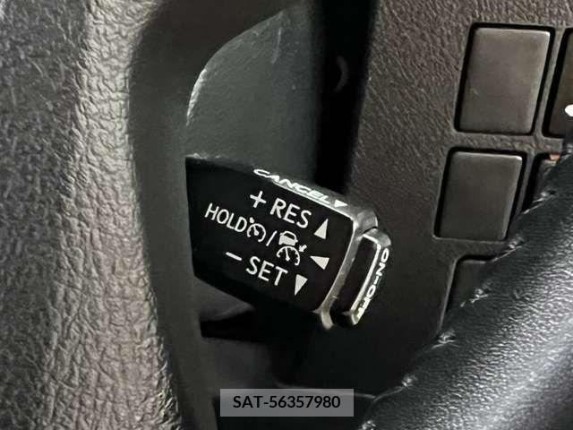Toyota VELLFIRE 2018-01 369770-18