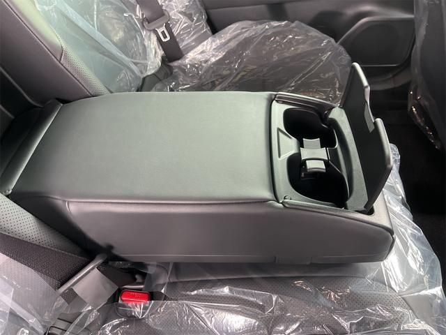 Toyota CROWN 2023-03 2188-26