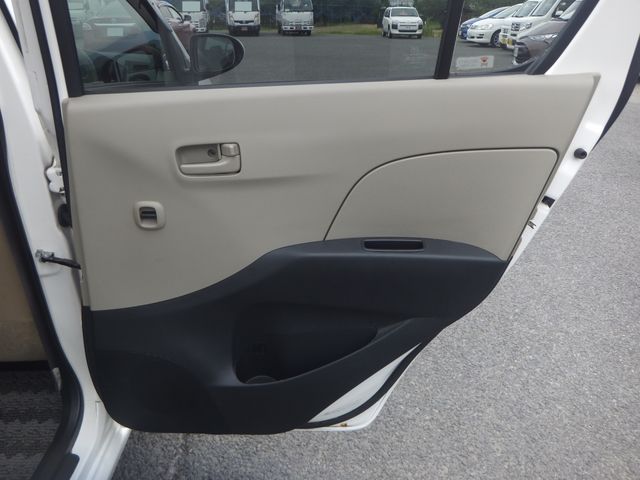 Daihatsu MIRA 2010-04 8147-22