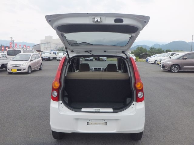 Daihatsu MIRA 2010-04 8147-7