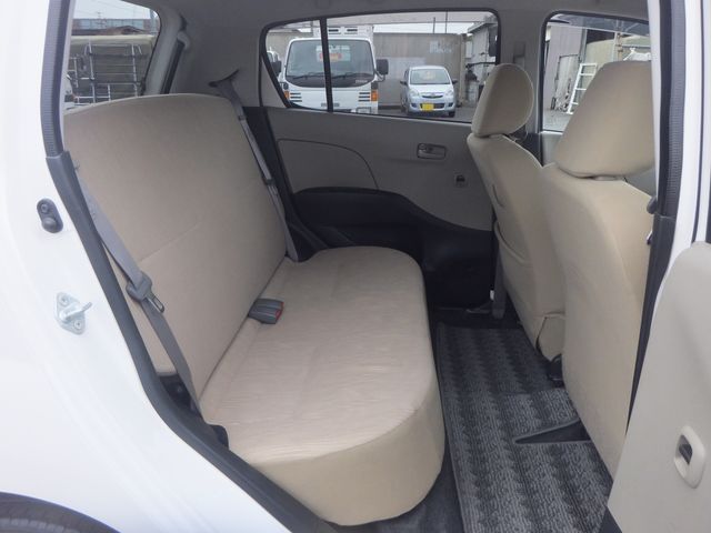 Daihatsu MIRA 2010-04 8147-13