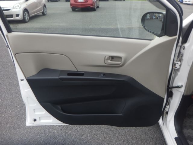 Daihatsu MIRA 2010-04 8147-23