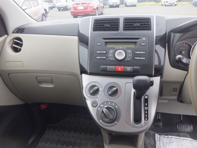 Daihatsu MIRA 2010-04 8147-19