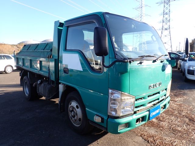 Isuzu ELF TRUCK 2013-08 193416-4