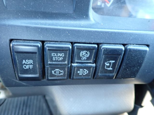 Isuzu ELF TRUCK 2013-08 193416-14