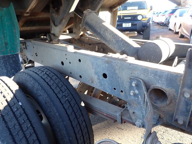 Isuzu ELF TRUCK 2013-08 193416-22