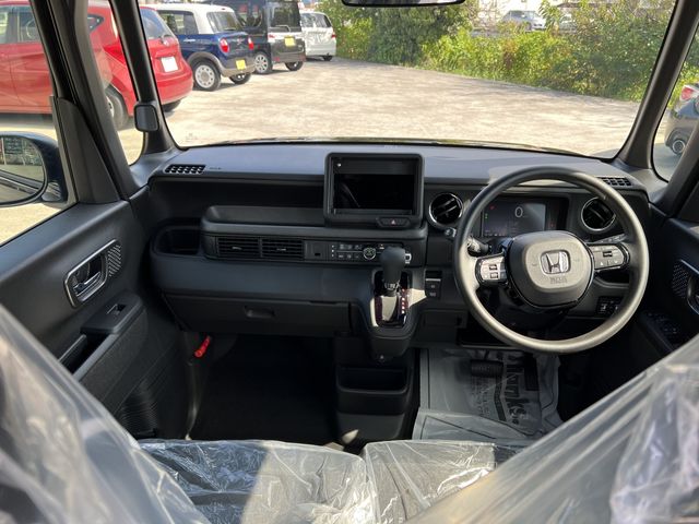 Honda N BOX CUSTOM 2023-10 24018-7