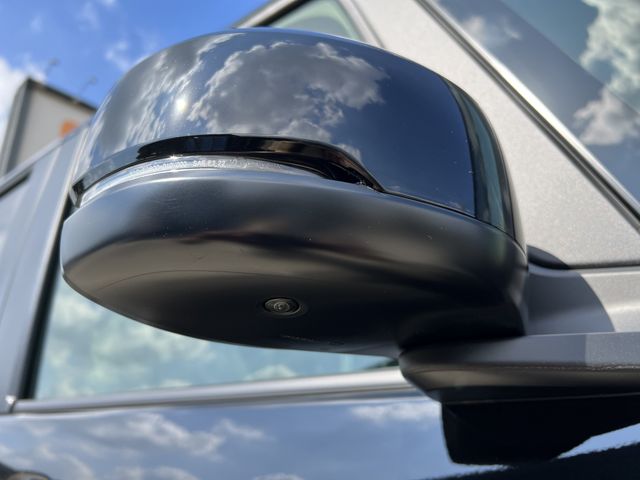Honda N BOX CUSTOM 2023-10 24018-11