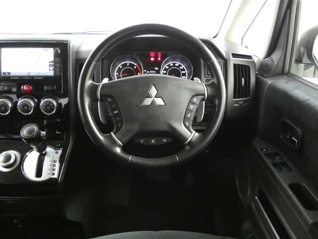 Mitsubishi DELICA D5 2014-11 903-12