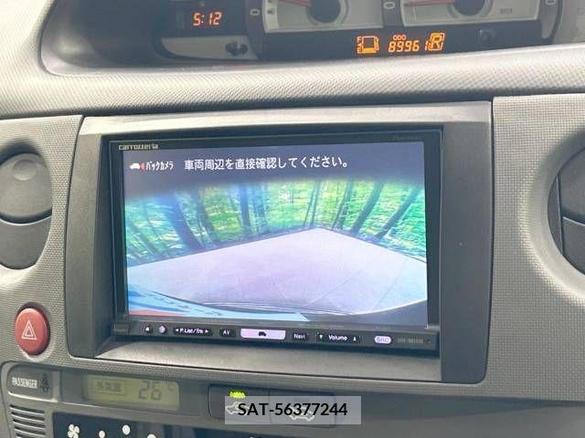 Toyota SIENTA 2013-03 383749-3