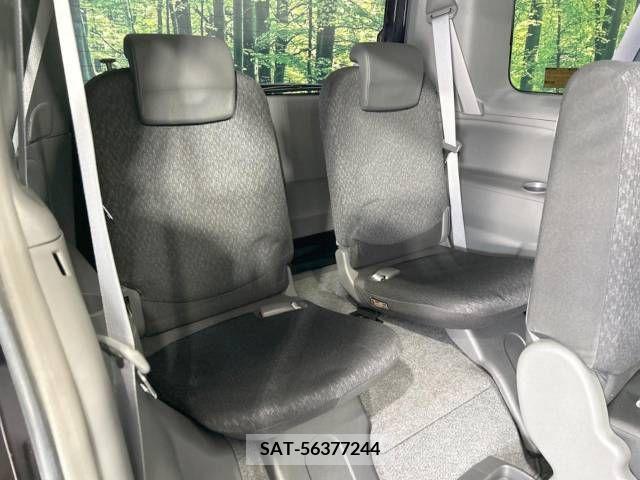 Toyota SIENTA 2013-03 383749-10