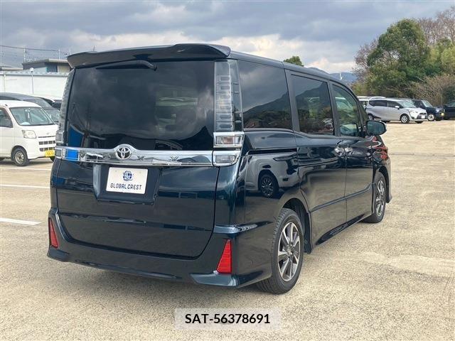 Toyota VOXY 2020-09 212576-10