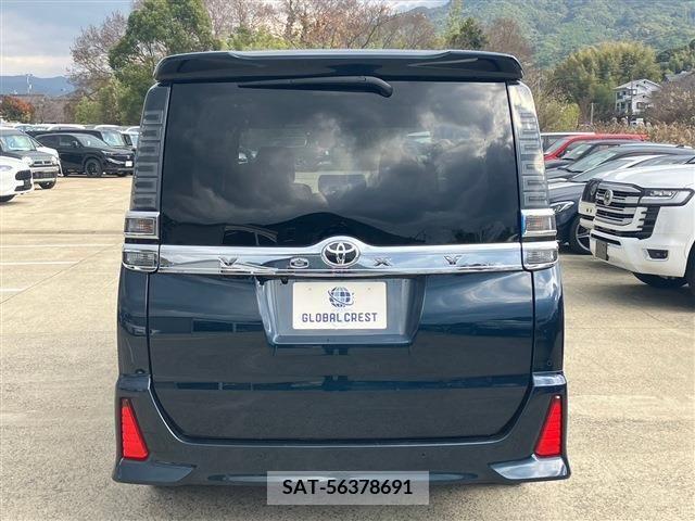 Toyota VOXY 2020-09 212576-9