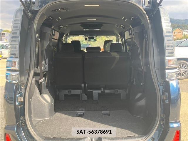 Toyota VOXY 2020-09 212576-6