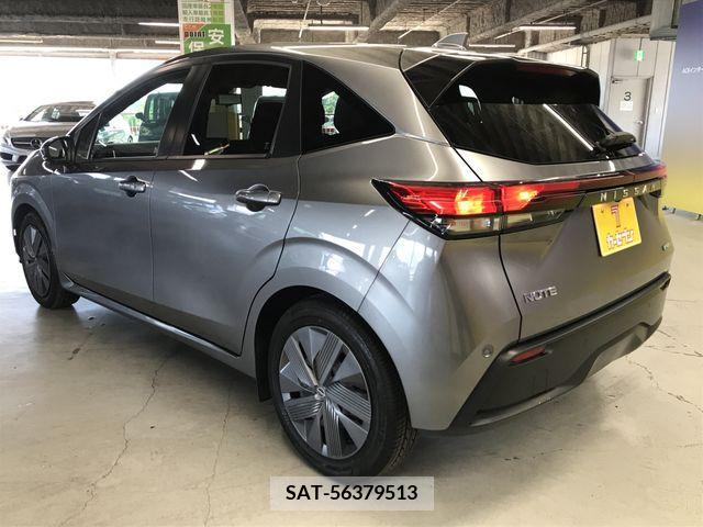 Nissan NOTE 2022-02 279906-9