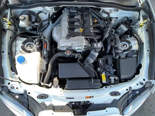 Mazda ROADSTER 2015-08 193398-17