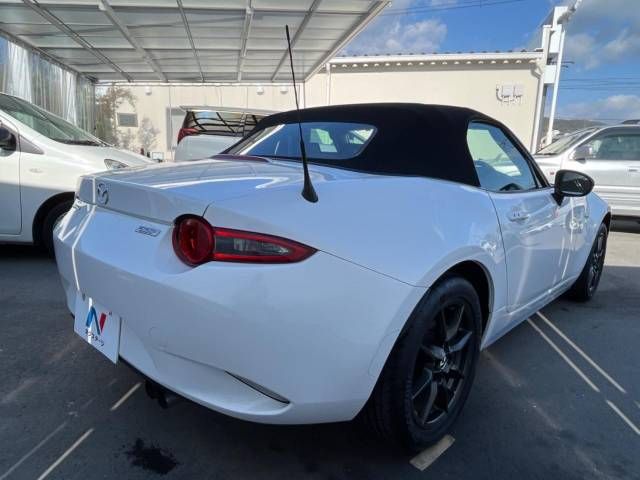 Mazda ROADSTER 2015-08 193398-15