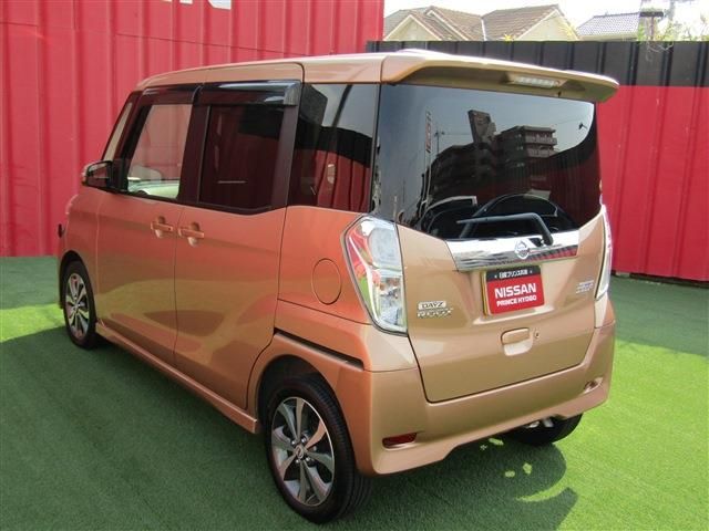 Nissan DAYZ ROOX 2015-06 19144-1