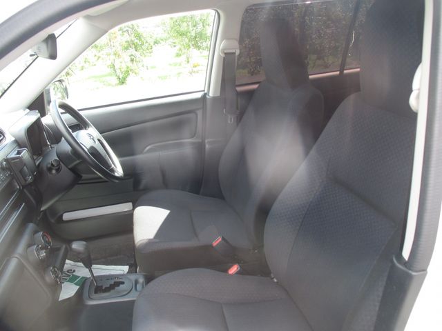 Toyota SUCCEED VAN 2018-06 16592-13