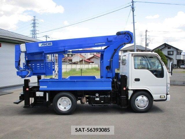 Isuzu ELF TRUCK 2014-07 297067-2