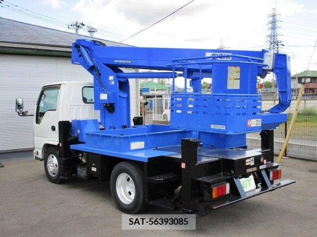 Isuzu ELF TRUCK 2014-07 297067-4