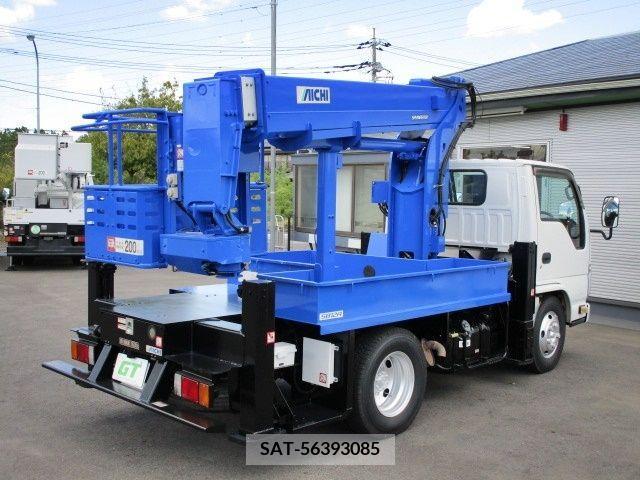 Isuzu ELF TRUCK 2014-07 297067-5