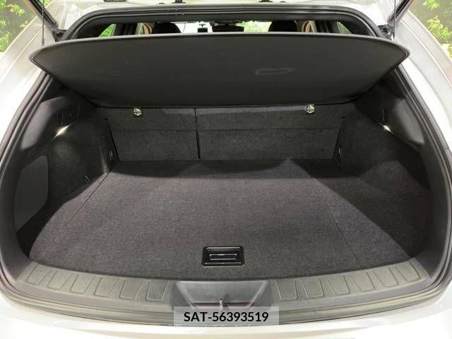 Lexus UX 2018-12 222817-13
