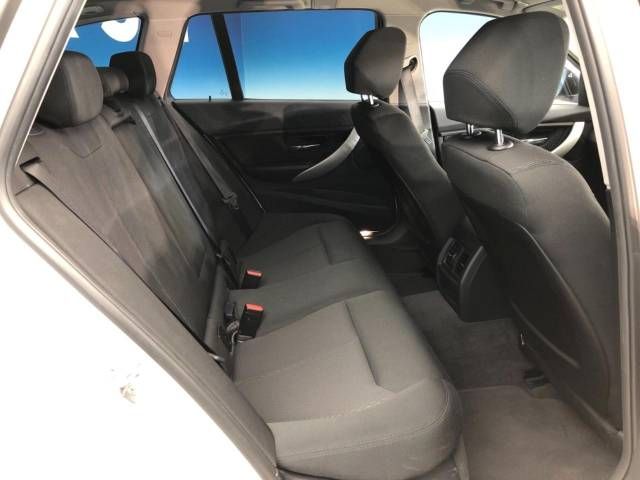Bmw 3 SERIES 2017-04 183495-9