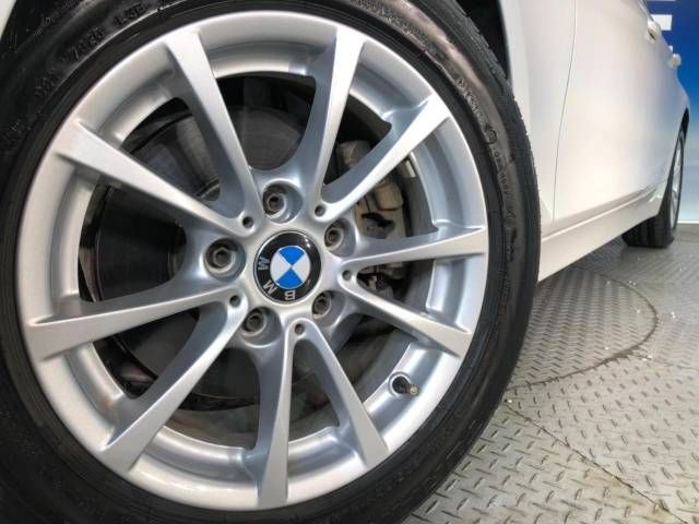 Bmw 3 SERIES 2017-04 183495-14