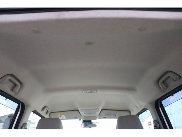 Daihatsu CAST 2016-05 189529-28