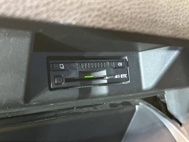 Toyota HARRIER 2016-07 188650-9