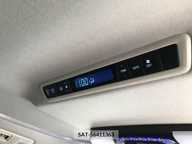 Toyota VELLFIRE 2018-08 372313-24