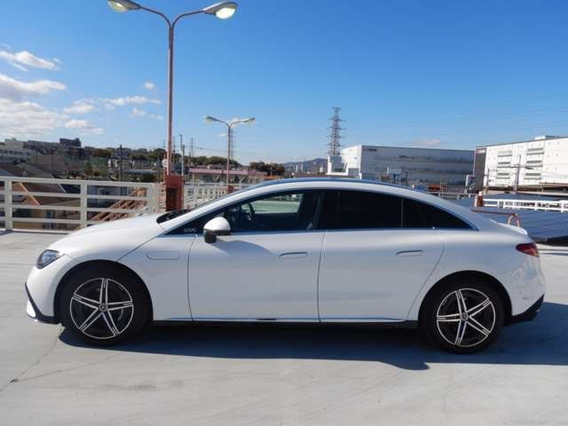 Mercedes Benz EQE 2022-10 27929-8