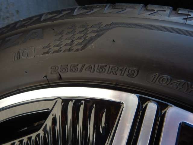 Mercedes Benz EQE 2022-10 27929-12