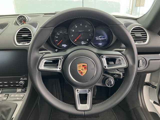 Porsche CAYMAN 2022-06 22871-12
