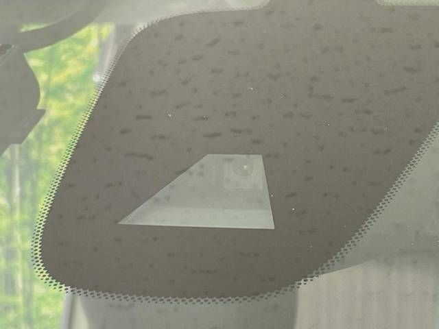 Nissan SERENA 2014-09 15551-2