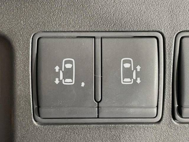 Nissan SERENA 2014-09 15551-5