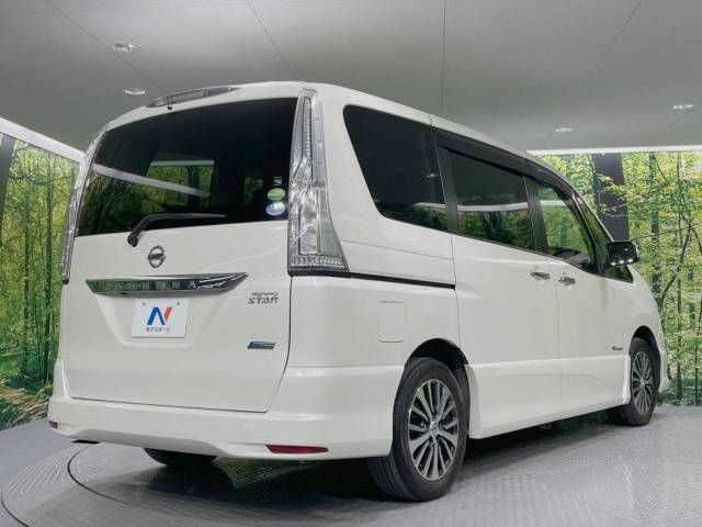 Nissan SERENA 2014-09 15551-17
