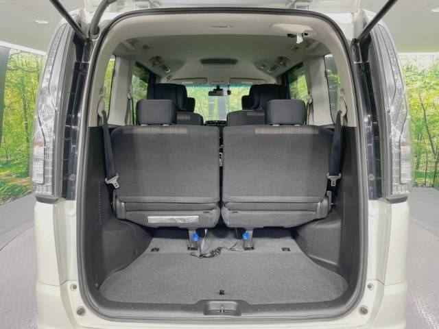Nissan SERENA 2014-09 15551-10