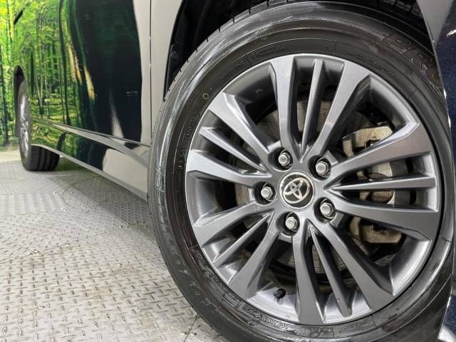 Toyota VOXY 2023-05 25365-14