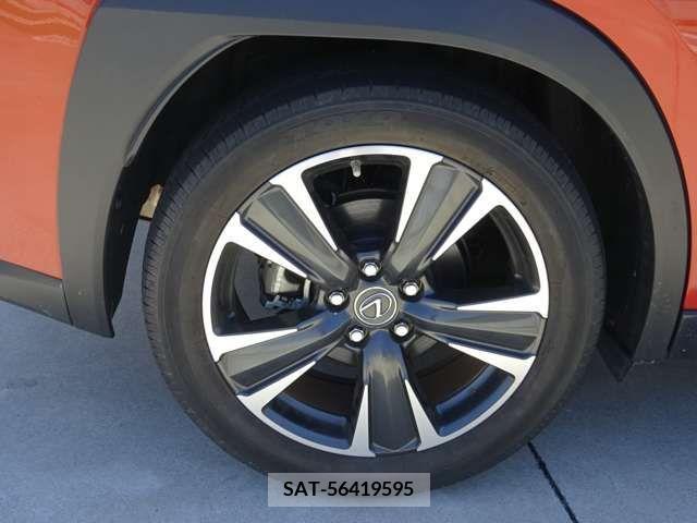 Lexus UX 2019-10 326659-13