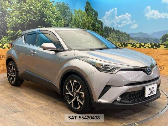 Toyota C-HR 2017-06 322981-16