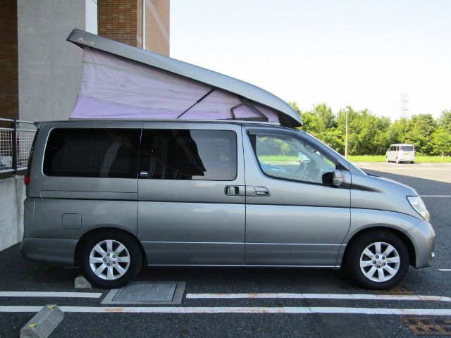 Nissan ELGRAND 2006-04 21611-8